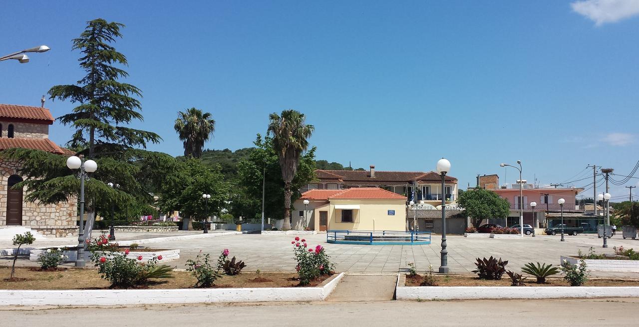 Intos Apartments Agios Nikolaos  Eksteriør billede